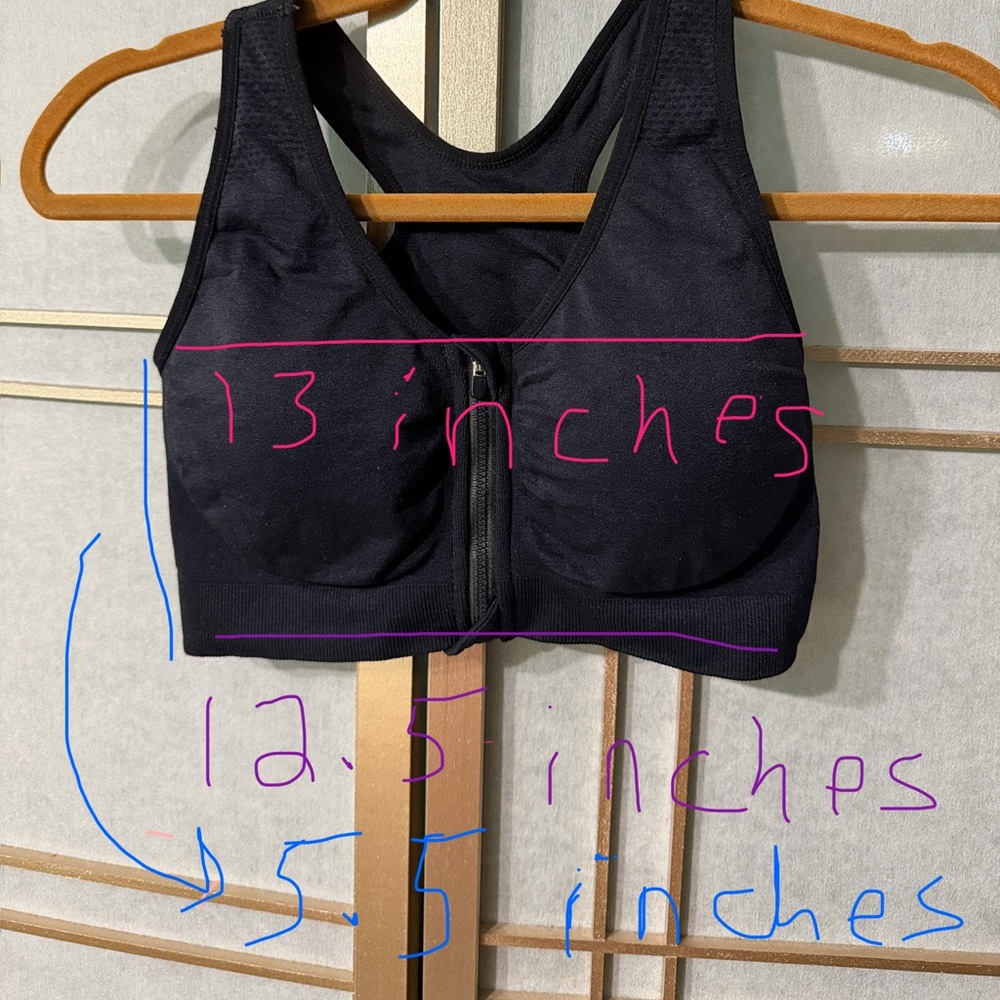 5/$25 Black, zip front, racerback sports bra with lightweight molded cups, S - Picture 11 of 11